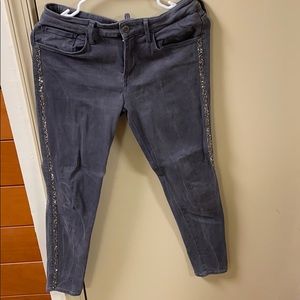 Grey pants with sparkles